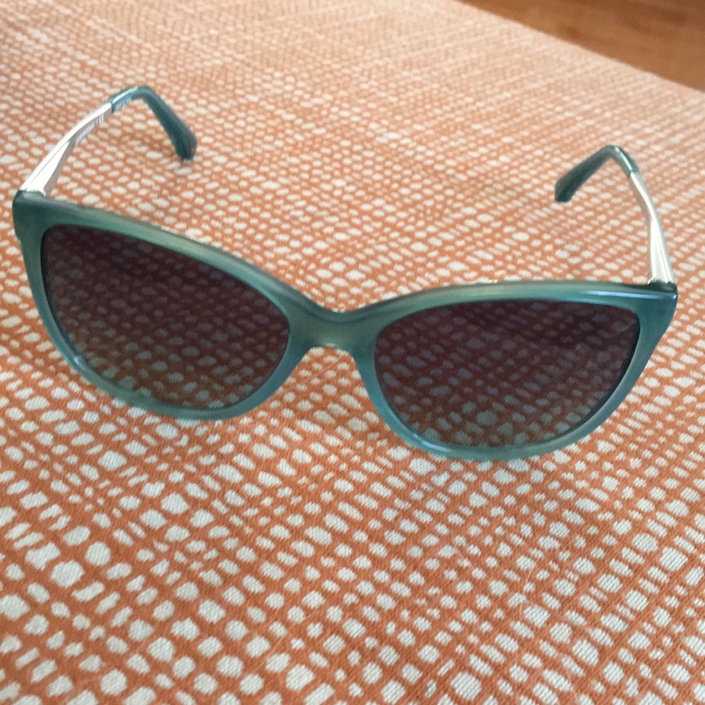 ❌SOLD❌NWOT Emporia Armani cat eye sunglasses